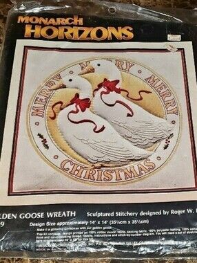 Vintage Monarch Horizons "Golden Goose Wreath"